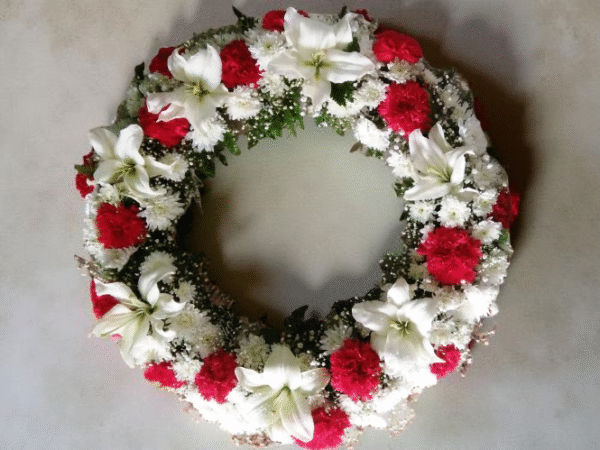 Carnations,Roses and Chrysanthemum Wreath SF/F041